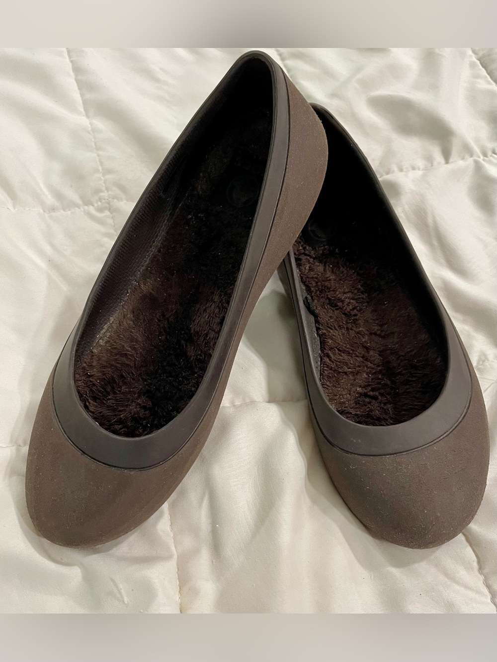 CROCS Women's Size 8 Mammoth Brown Faux-Fur Lined Slip-On Flats-Discontinued EUC